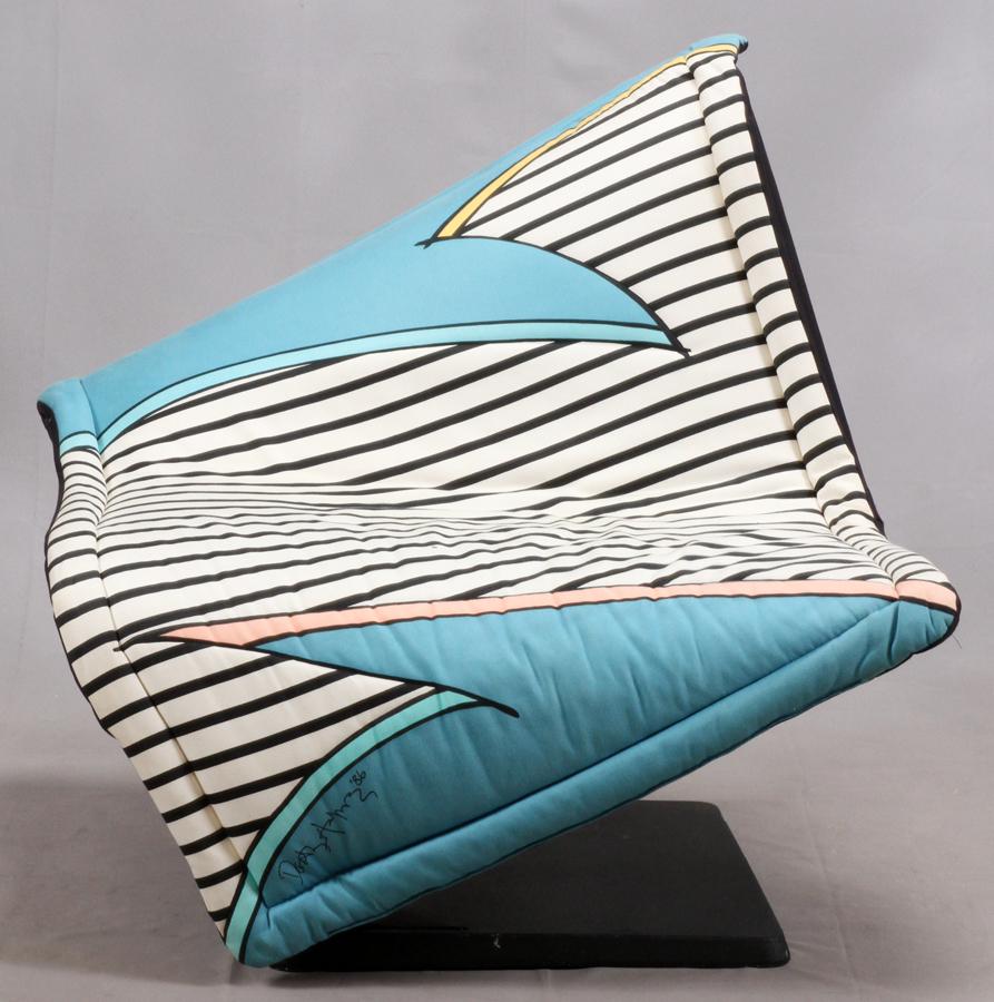 ROSENTHAL EINRICHTUNG SIMON DESANTA CHAIR: ROSENTHAL EINRICHTUNG, SIMON DESANTA, CLOTH AND ALUMINUM 'FLYING CARPET' CHAIR H 39" W 39" D 40" :The 'Flying Carpet' Chair was designed by the German designer Simon Desanta for Rosenthal Einrichtung.