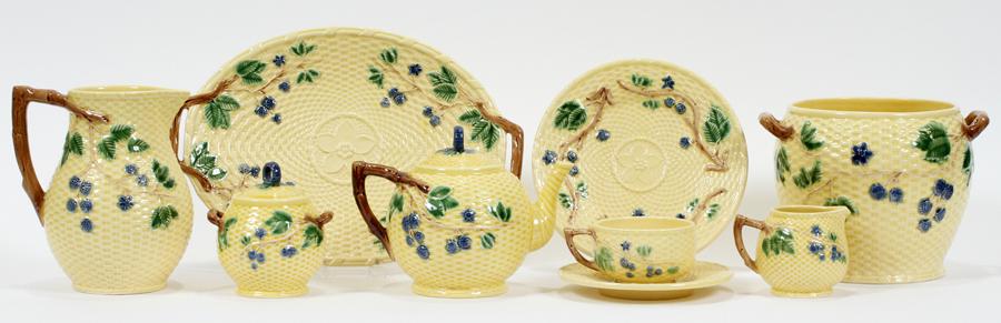 TIFFANY & CO. MAJOLICA POTTERY DESSERT SET (1 of 4)