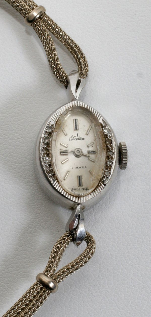 020346 14K WHITE GOLD "TRADITION" WATCH 17 JEWELS