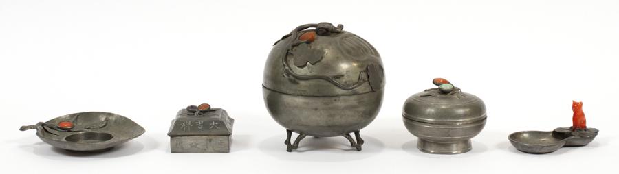CHINESE PEWTER BOXES, TRAY & CANDLESTICK, 5 PCS: CHINESE PEWTER BOXES, TRAY & CANDLESTICK, 5 PCS, H 1"-5"A selection of Asian pewter metal works. Comprises of three lidded compartments, an ash receiver, and a candlestick holder. Each having hard sto