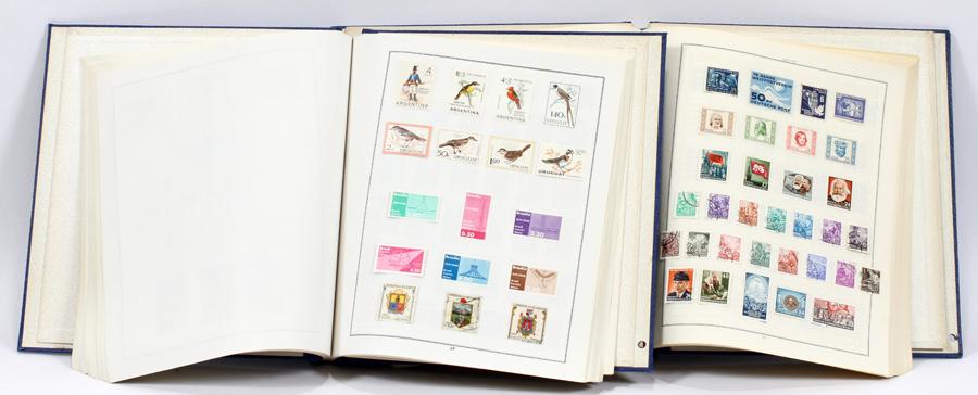 SCOTT-ELBE, WASHINGTON, JEWISH STAMP ALBUM: SCOTT-ELBE, WASHINGTON, JEWISH SPECIALITY STAMP ALBUM, 1920-, 2 Berlin, German collection, Schweiz, unused, hinged, original gum. 12" square blue box, (2).