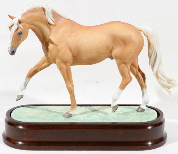 ROYAL WORCESTER 'PALOMINO', H 7 3/4" L 9 7/8": ROYAL WORCESTER BISQUE FIGURE, 'PALOMINO', H 7 3/4", L 9 7/8":Modeled by Doris Lindner, limited edition number 385/750, with certificate.
