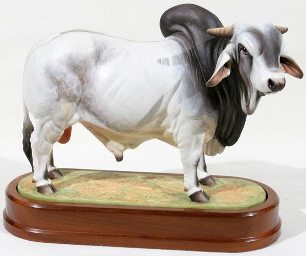 ROYAL WORCESTER 'BRAHMAN BULL', H 6 1/2": ROYAL WORCESTER BISQUE FIGURE, 'BRAHMAN BULL', H 6 1/2", L 9 1/2":Modeled by Doris Lindner, limited edition number 235/500, with certificate.