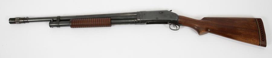 WINCHESTER MODEL 97' PUMP ACTION 12 GAUGE SHOTGUN: WINCHESTER MODEL 97', PUMP ACTION, 12 GAUGE SHOTGUN, L 27" BBL, #928405 Having a blued finish, 27" barrel with a 2 3/4 Chamber and adjustable choke, pump-action and a five-round tubular magazine + one