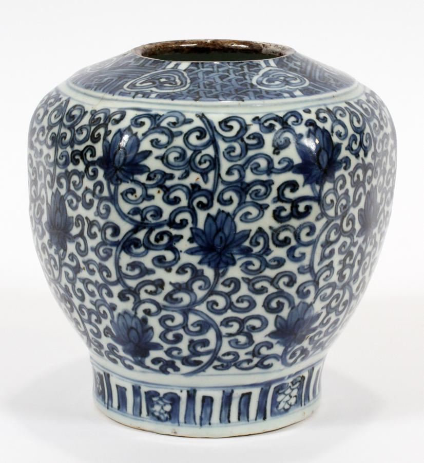 CHINESE WAN LI PORCELAIN VESSEL H 6.5" DIA 6.5": CHINESE WAN LI PORCELAIN VESSEL H 6.5" DIA 6.5" A Chinese Wan Li porcelain vessel. Having a repetitious pattern of blue over a white porcelain ground.