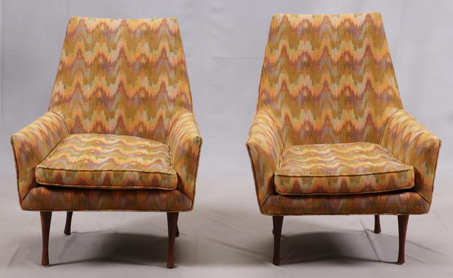 VINTAGE PAUL MCCOBB FOR WIDDICOMB LOUNGE CHAIRS: VINTAGE PAUL MCCOBB FOR WIDDICOMB LOUNGE CHAIRS, PAIR, H 36", W 26", D 27" Having a zig-zag patterned upholstery in brown, green, yellow and orange. Loose seat cushions and resting on wood tapered leg