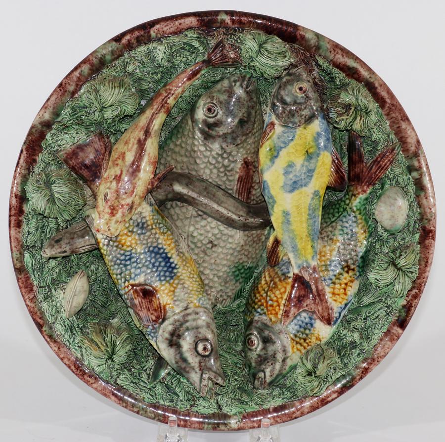 PALISSY WARE FRENCH MAJOLICA PLATE: PALISSY WARE FRENCH MAJOLICA PLATE, DIA 10", FISH & EEL A Baldag, Portuguese majolica plate. Depicting a detailed composition of fish, eel and mollusks. Maker's marks to the underside. Thomas Sargent 