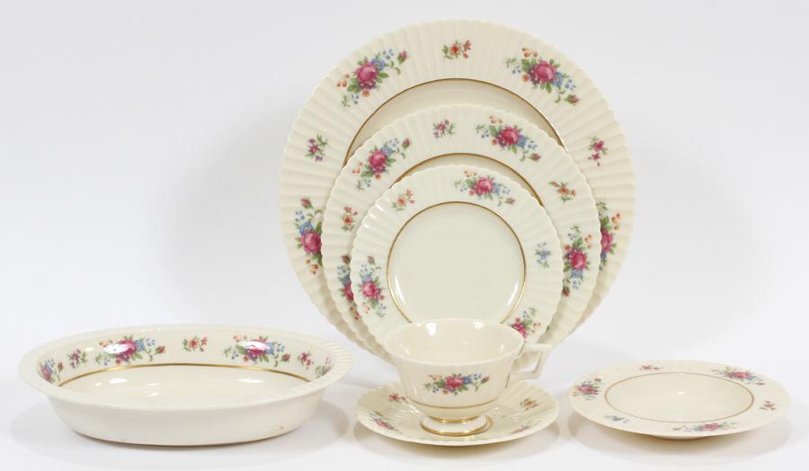 LENOX 'PAVLOVA' CHINA, 76 PCS: LENOX 'PAVLOVA' CHINA, 76 PCSA 76 piece set of Lenox china, having the 'Pavlova' pattern. The lot includes: 12 dinner plates (11"), 8 dessert plates (8.5"), 8 soup bowls (8.25"), 12 bread plates (6.5"