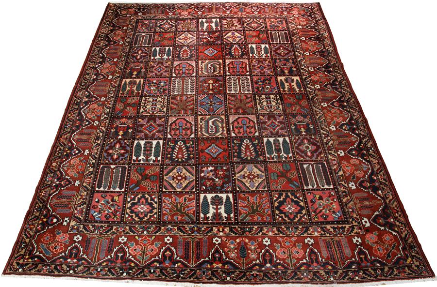 BAKHTIARI WOOL RED GROUND GARDEN DESIGN CARPET (1 of 5)