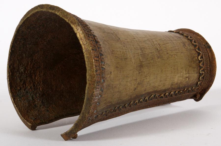 NIGERIAN BENIN BRONZE ARM CUFF FORM MONEY (1 of 3)