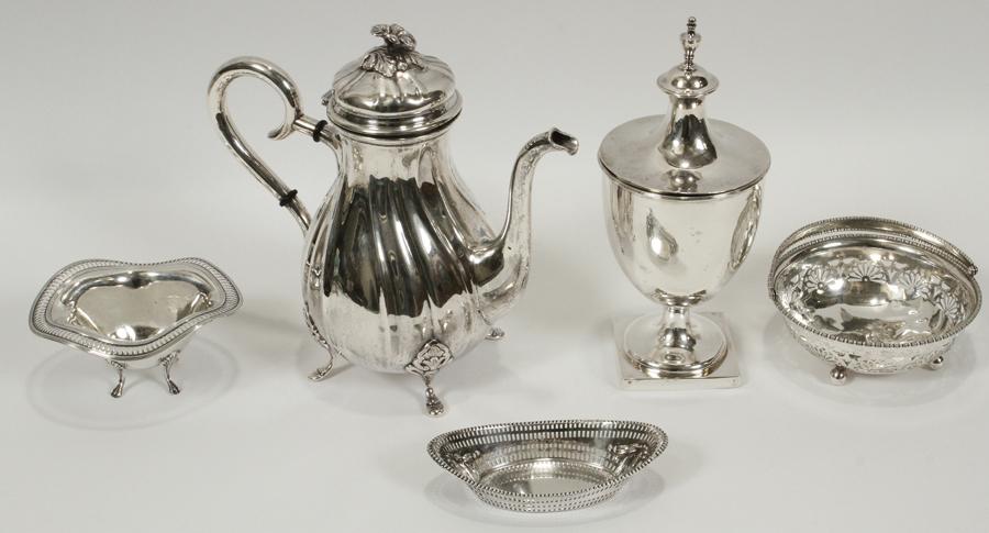 BRITISH SILVER DISHES, URN & TEAPOT, 5 PCS (1 of 4)