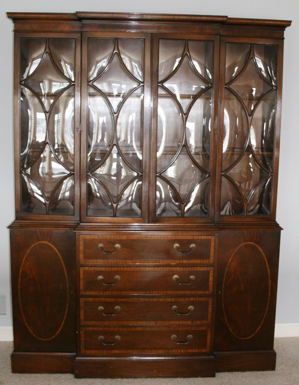 MAHOGANY BREAKFRONT, H 78 1/2", W 60"