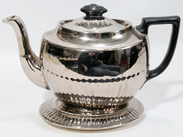 ARTHUR WOOD SILVER LUSTER PORCELAIN TEAPOT