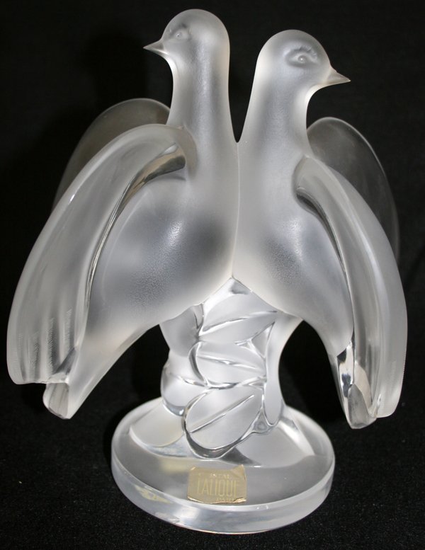 LALIQUE CRYSTAL DOVES, H 8 1/2", L 7" - 2