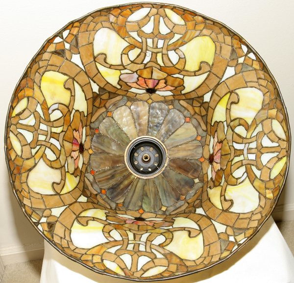 DUFFNER KIMBERLY GLASS SHADE ON TIFFANY BASE - 3