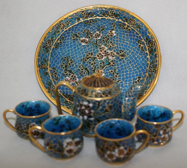 CHINESE PLIQUÉ-À-JOUR MINIATURE TEA SET