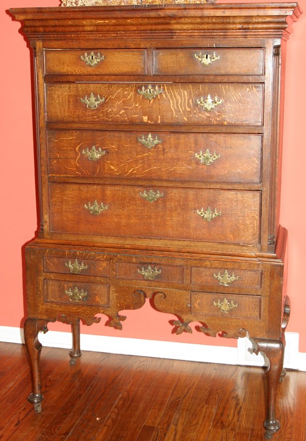 ENGLISH OAK HIGHBOY, 18TH C. H 69", W 44"