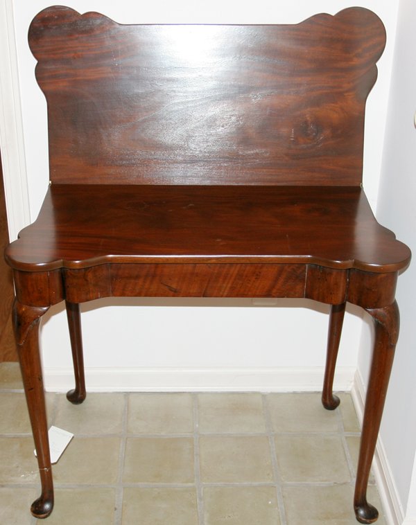 QUEEN ANNE STYLE MAHOGANY CONSOLE/CARD TABLE - 2