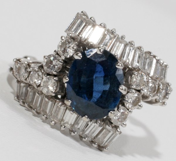 2.25CT BLUE SAPPHIRE & 1.50CT DIAMOND RING