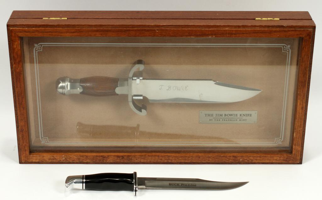 FRANKLIN MINT 'JIM BOWIE' & BUCK KNIVES, 2 PCS: FRANKLIN MINT 'JIM BOWIE' & BUCK KNIVES, 2 PCS, L 12"-13"A Franklin Mint 'The Jim Bowie Knife' and Buck 'Pro-Line' knife. Franklin Mint case measures H 3" x W 19.5" x D 10". Buck box measures H 2.25" 