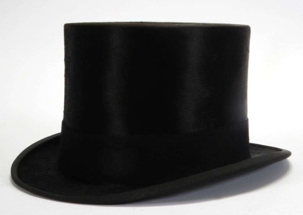 BEAVER SKIN TOP HAT, SIZE 7.25: BEAVER SKIN TOP HAT, SIZE 7.25 The height from the brim to the top is 6". The size is 7.25. In a box from 'Capper & Capper' of Chicago and Detroit, Outfitters to Gentlemen.