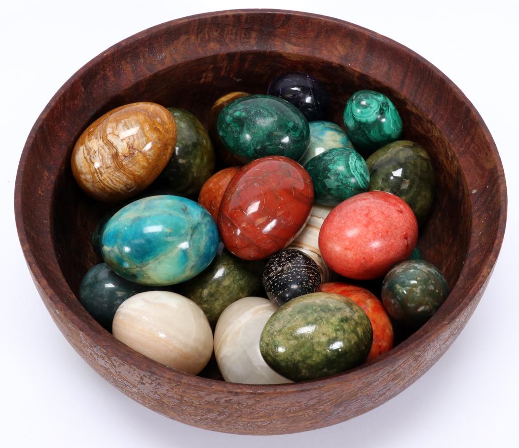 BURLWOOD BOWL & 24 STONE EGGS, DIA 10": BURLWOOD BOWL & 24 STONE EGGS, DIA 10"24 semi precious stone eggs and 5 marble spheres. Property of Robert Schweizer, Ann Arbor.