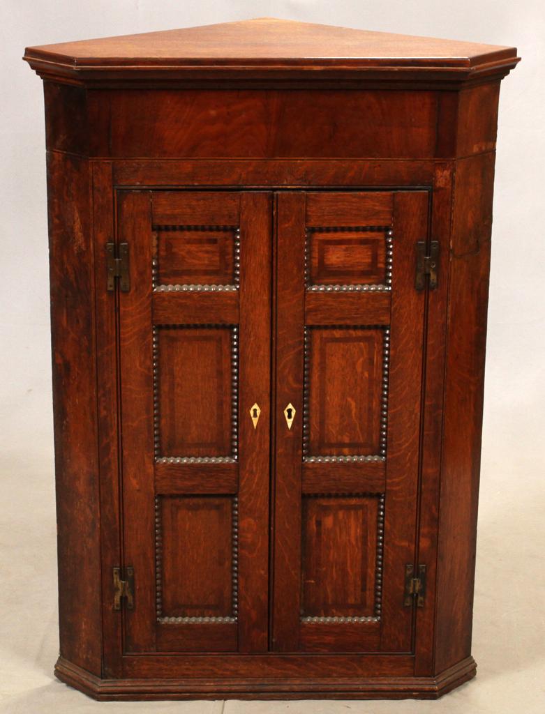 ENGLISH OAK HANGING CORNER CABINET, 19TH.C. (1 of 4)