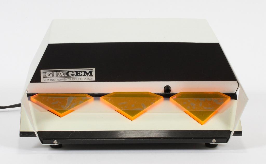 GIA GEM LAB INSTRUMENTS, SANTA MONICA, CALIF (1 of 2)