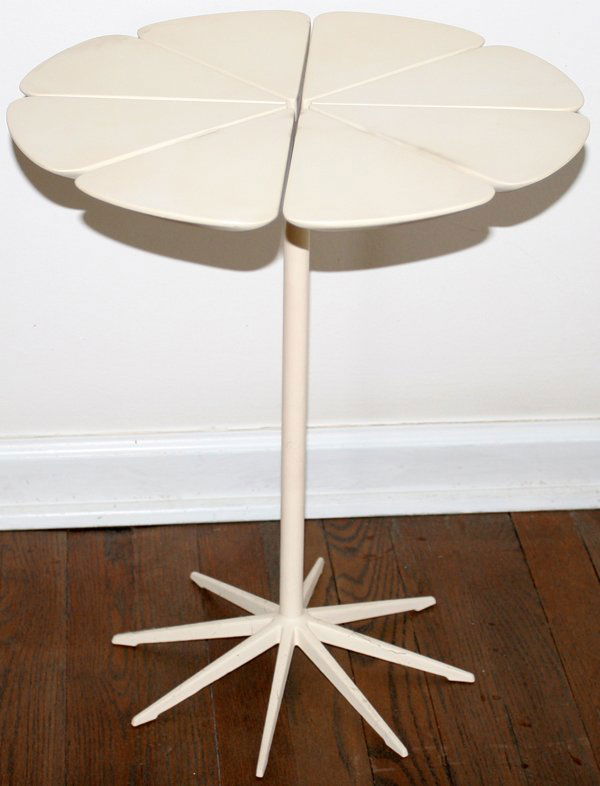 KNOLL PAINTED WHITE WOOD & METAL PETAL TABLE: "KNOLL PAINTED WHITE WOOD & METAL PETAL SIDE TABLE, H 19"", DIA 16"":Design by Richard Schultz, no. 320, circa 1960-1974." (rev.20080620)