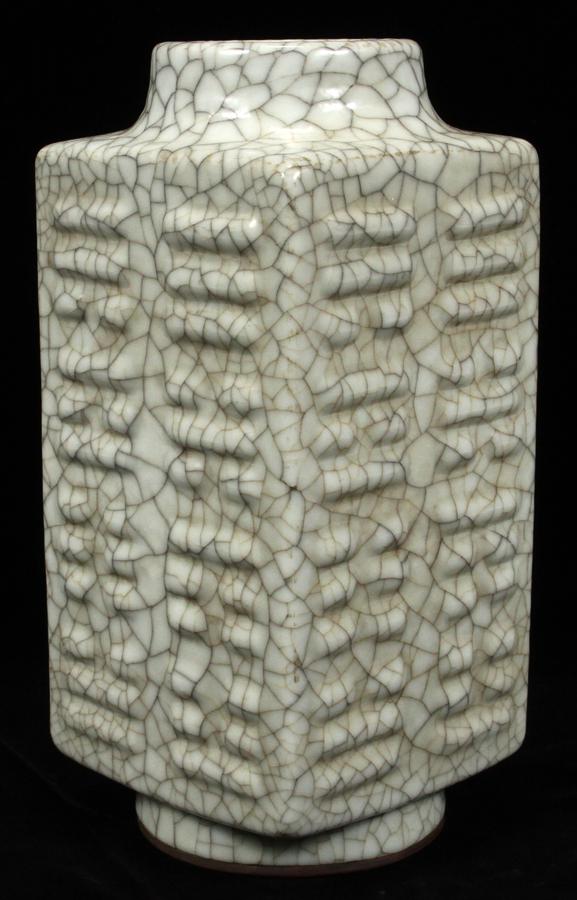 CHINESE GE-WARE VASE, H 11", W 5", L 5": CHINESE GE-WARE VASE, H 11", W 5", L 5" Chinese Ge-Ware vase having a beige ground, large round rim, opening to a square tapered shape narrowing down to a short round footed base. Having a horizontal 