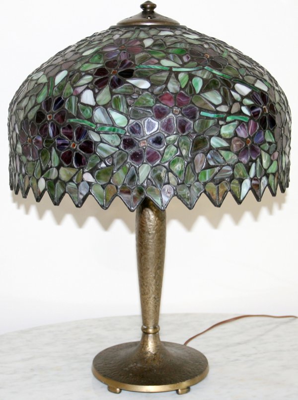 HANDEL LEADED GLASS & BRASS TABLE LAMP SIGNED - 2
