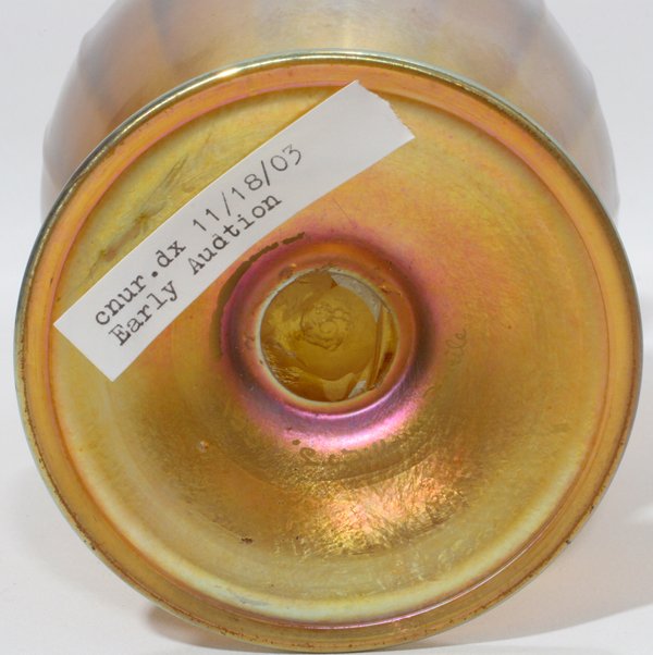 LC TIFFANY GOLD FAVRILE VASE, #1551, C. 1893 - 2
