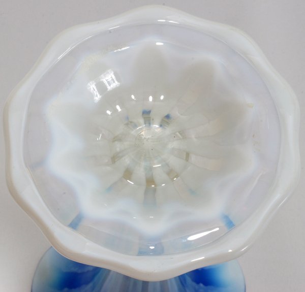 LC TIFFANY PASTEL FAVRILE GLASS TRUMPET VASE - 3