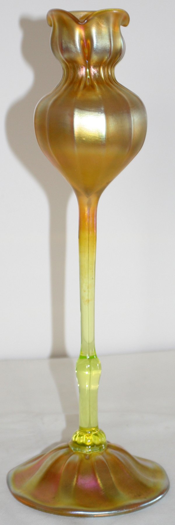 LC TIFFANY GOLD FAVRILE FLORIFORM VASE #7811S