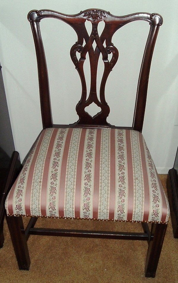BERKEY & GAY MAHOGANY DINING SET, NINE PIECES - 4