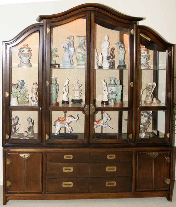 HICKORY MAN. CO., ENGLISH BREAKFRONT, H 82"