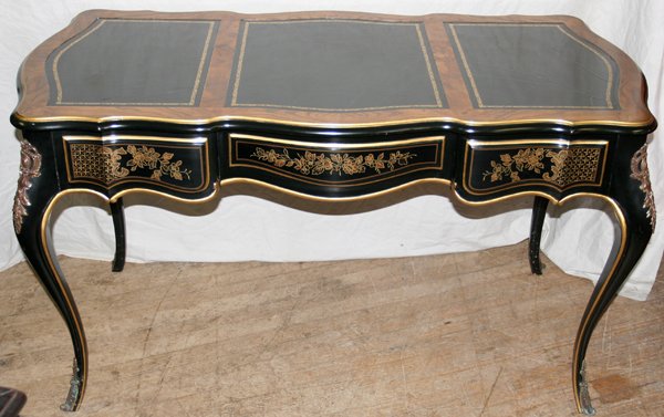 DREXEL, FRENCH LOUIS XV STYLE DESK, H 29"
