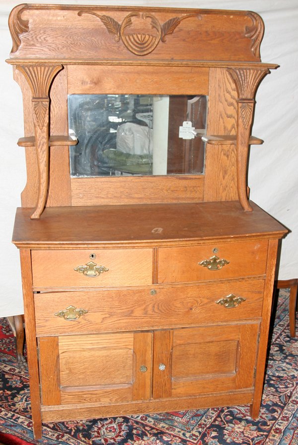 AMERICAN OAK BUFFET, EARLY 20TH C. H 68"