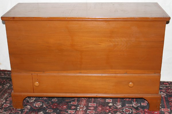 AMERICAN COUNTRY PINE BLANKET CHEST W/DRAWER