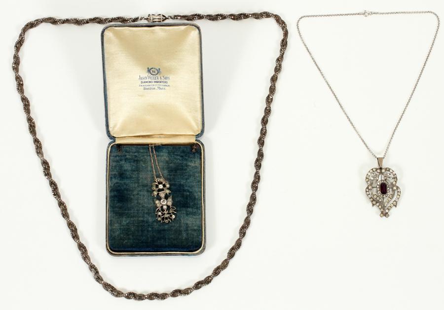 ANTIQUE SILVER NECKLACES & PENDANT BROOCH: ANTIQUE SILVER & PASTE STONES, NECKLACES & PENDANT BROOCH, CIRCA 19TH. C. L 18" - 29" One antique silver and paste necklace with a bow and Dove motif on the pendant, the chain measures 18" in length,