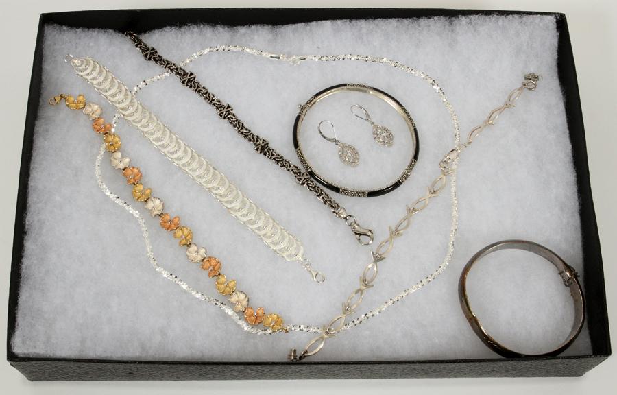 PAIR GOLD EARRINGS & STERLING BRACELETS, NECKLACE: 1 PAIR 14KT WHITE GOLD EARRINGS & STERLING BRACELETS & NECKLACE PLUS 1 SILVER TONE BRACELET 8 PCS. OZT. 2.59 Includes, 1 pair of 14kt. white gold earrings, with lever back, L 1 3/8", W 7 /16". 1 Sterl