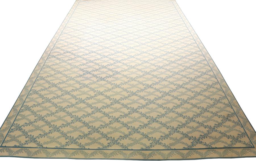 STARK SYNTHETIC CARPET, W 22', L 23' 9" (1 of 8)