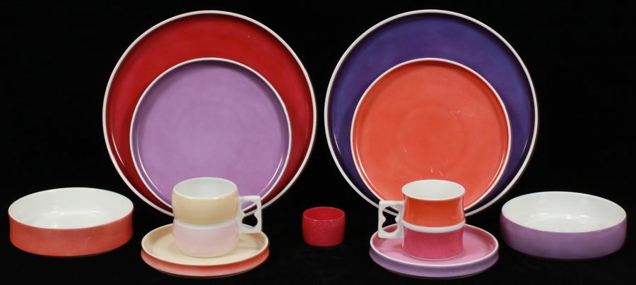 BLOCK CHROMATICS SWITZERLAND DINNER SET (1 of 5)