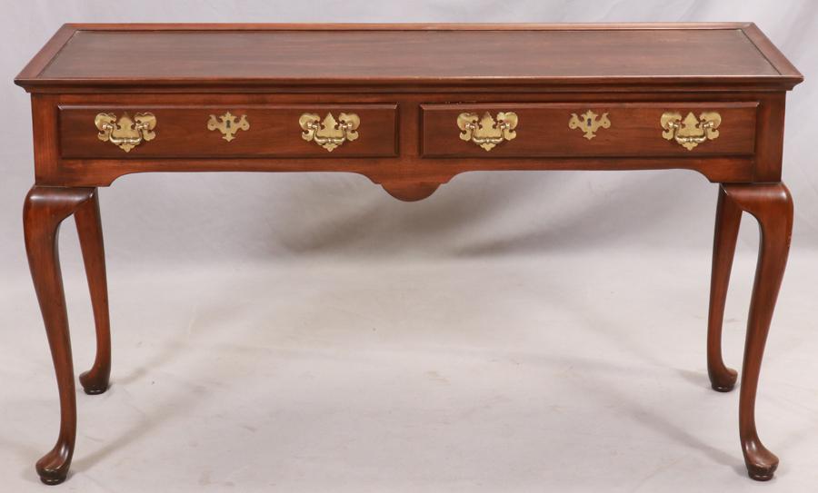 MAHOGANY QUEEN ANNE STYLE CONSOLE TABLE (1 of 6)