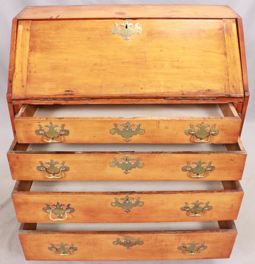 CHIPPENDALE STYLE WALNUT WRITING DESK (1 of 4)