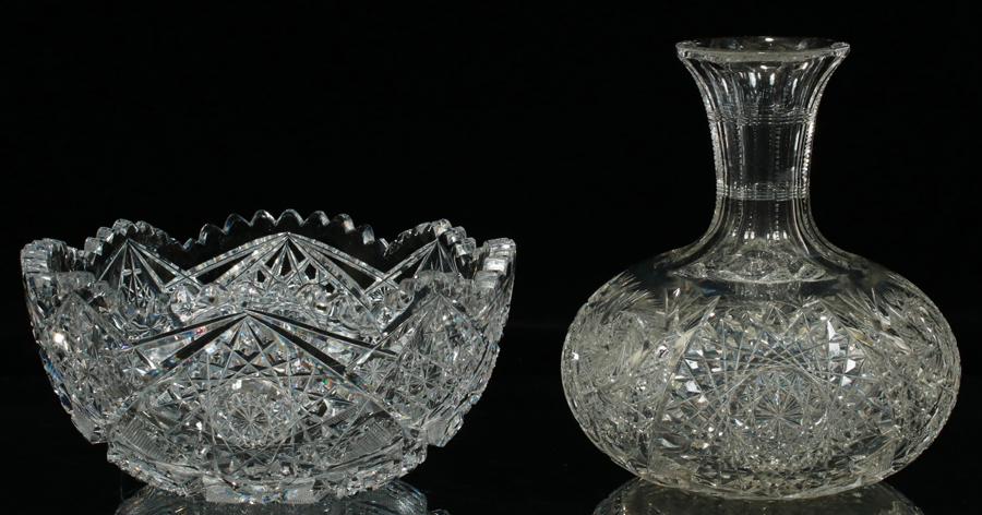 BRILLIANT PERIOD CUT GLASS BOWL AND WATER CARAFE (1 of 4)