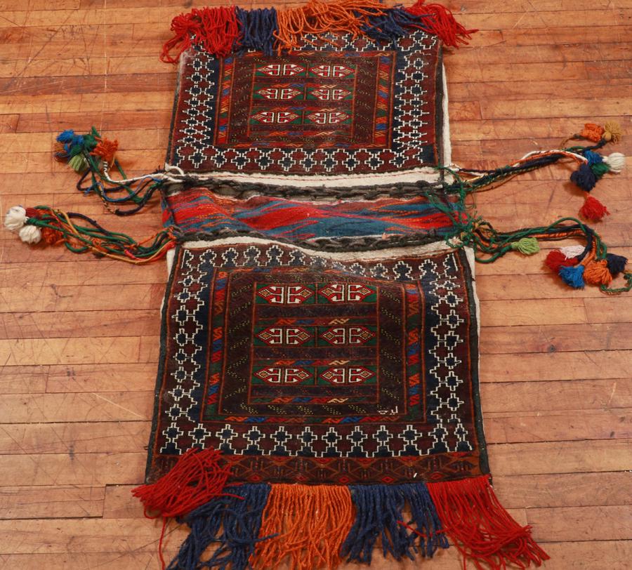 TRIBAL HAND WOVEN CAUCASIAN SADDLE BAG (1 of 4)