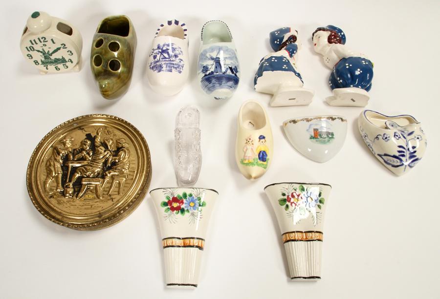 DUTCH THEMED, PORCELAIN, WALL POCKETS, 13 PCS. (1 of 4)