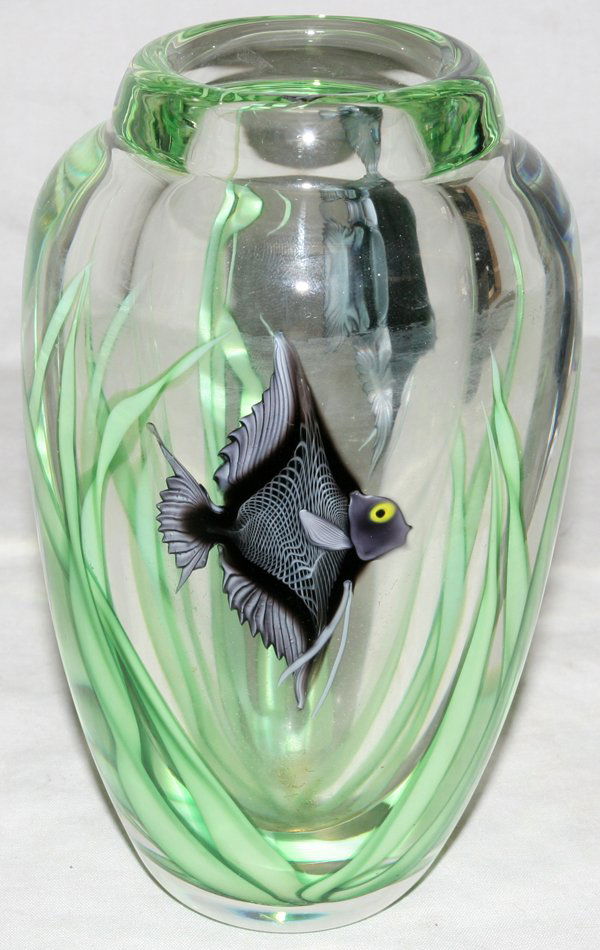 BEYERS ORIENT & FLUME ART GLASS VASE, H 7": BEYERS ORIENT & FLUME ART GLASS VASE, GREEN TO CLEAR, SEAWEED & FISH DESIGN, H 7":Engraved script signature and #0993RAOF602UBL on bottom.