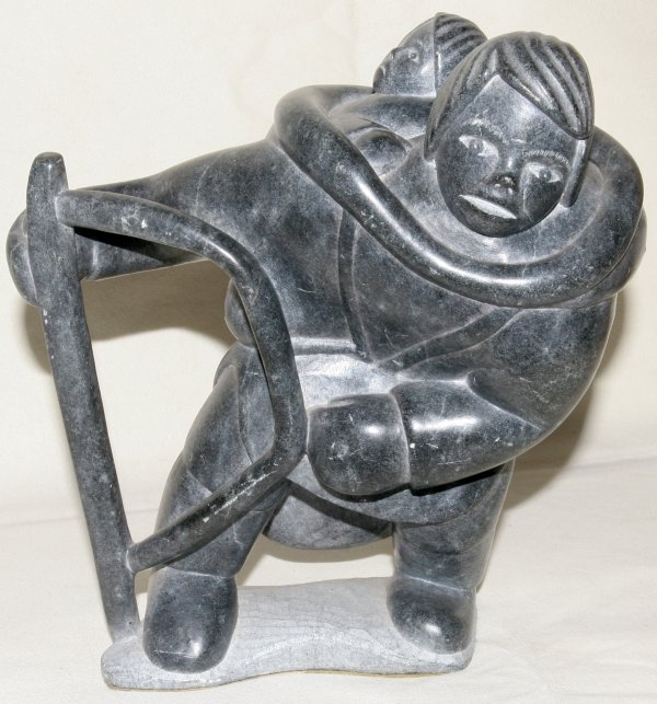 CARVED SOAPSTONE INUIT FIGURE, MOTHER & CHILD